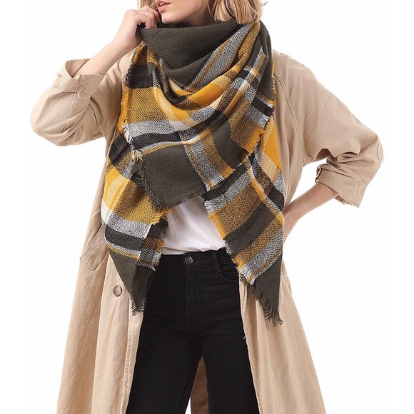 Large Tartan Plaid Blanket Scarf - Picture 2 of 5